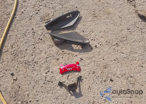 2001 Ford Mustang Gt z USA, uszkodzony, nr VIN 1FAFP45X41F143184